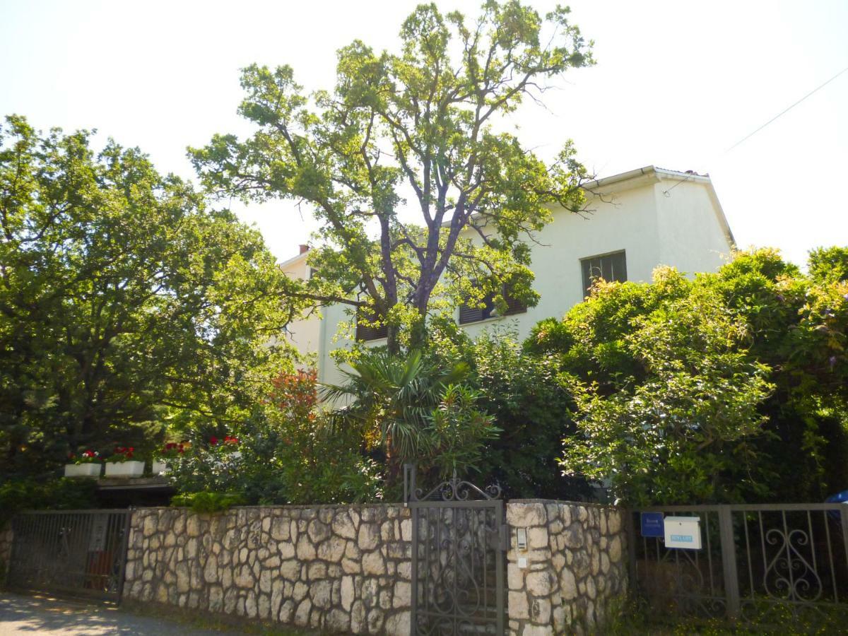 Leona Apartment Kraljevica Bagian luar foto