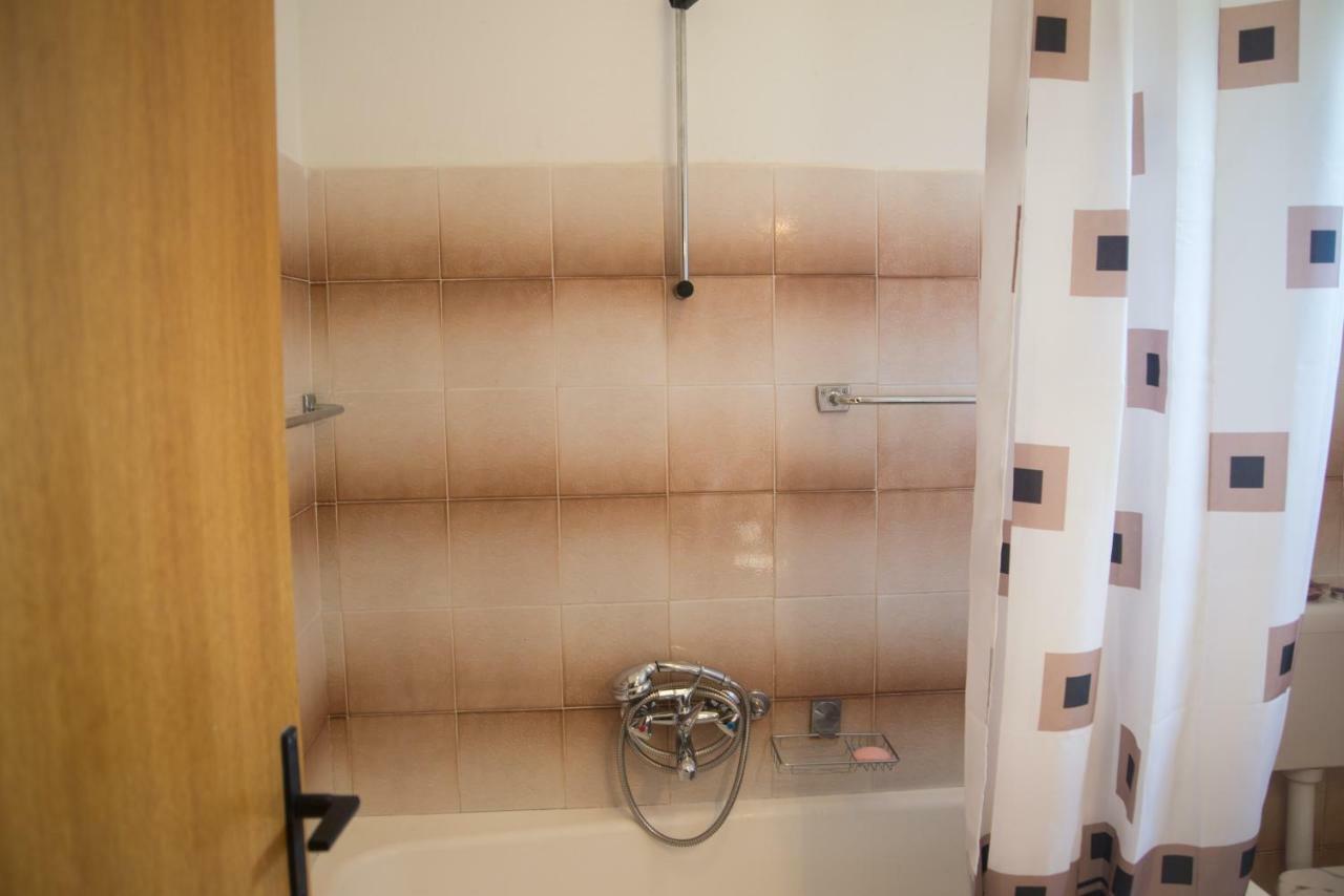 Leona Apartment Kraljevica Bagian luar foto